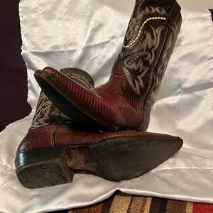 WESTERN COWBOY BOOTS